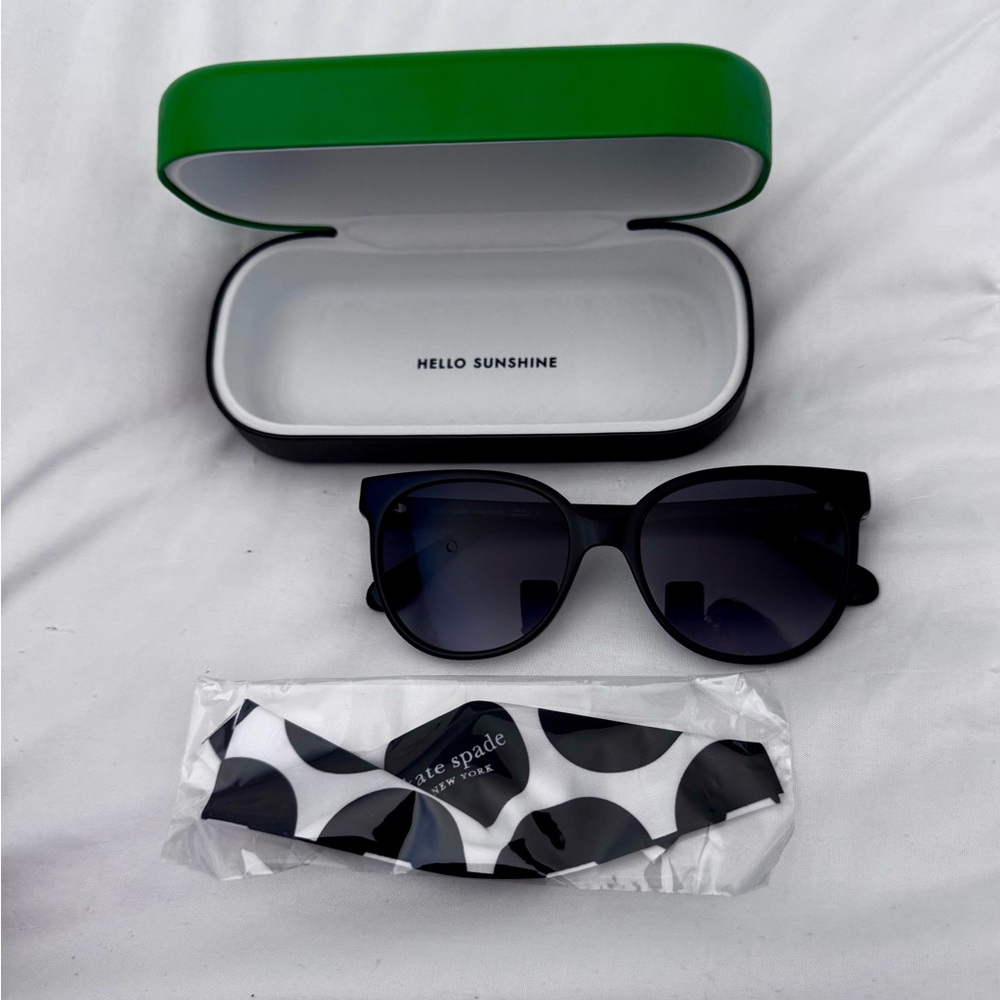 Kate Spade Black Sunglasses with Classic Style